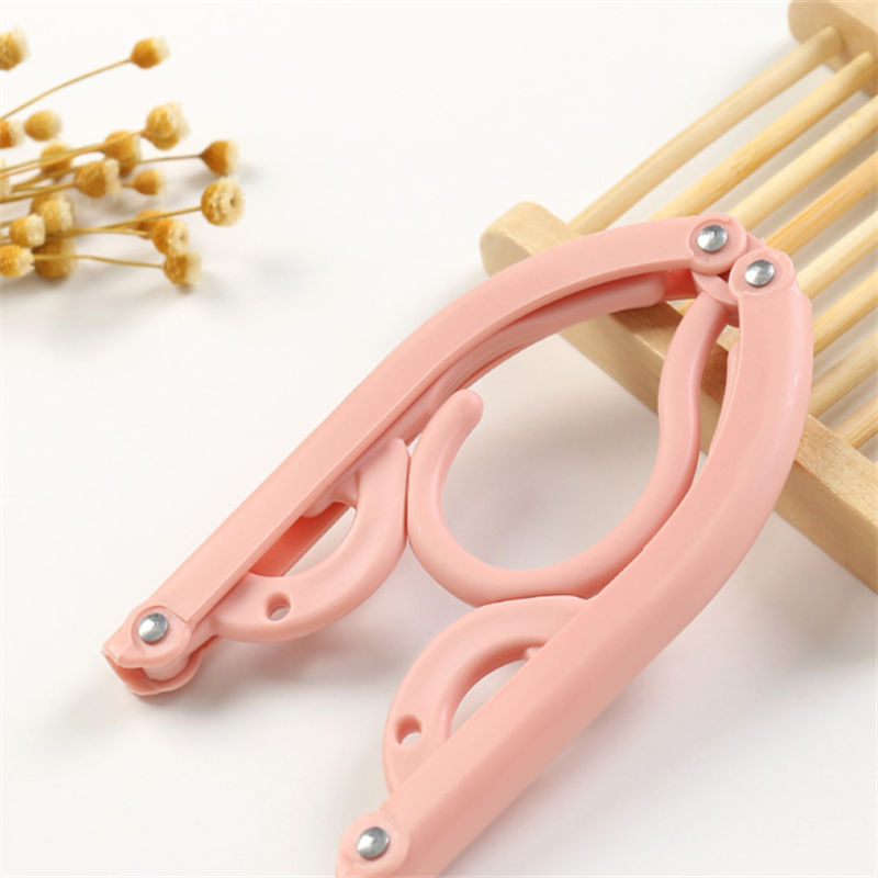Folding Travel Hanger – Compact Portable Clothes Hanger